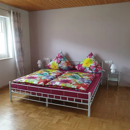 Ferienwohnung Mit Garten Mit Hund - Hunden